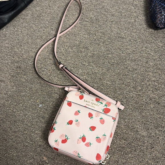 kate spade | Daisy Strawberry Crossbody Purse Bag - Picture 2 of 6